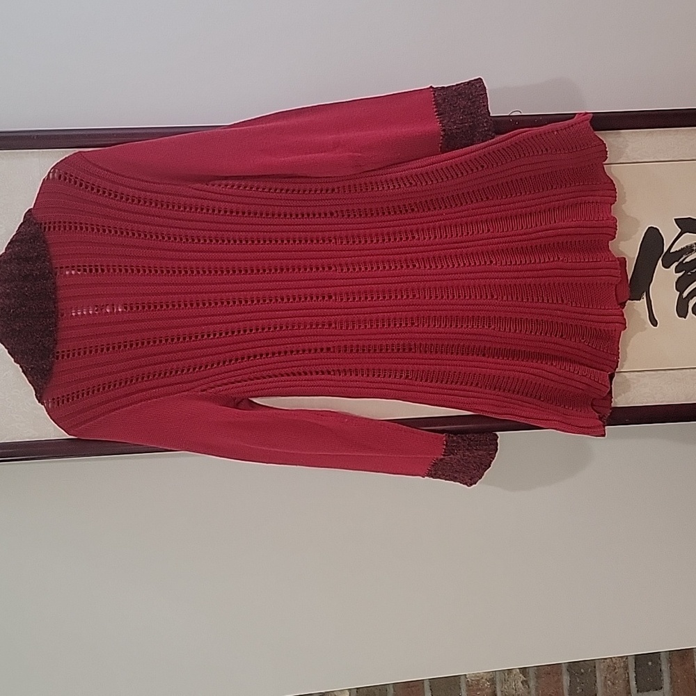 Y2K Lisa International Red Cardigan with A-Line Silhouette - Picture 5 of 5
